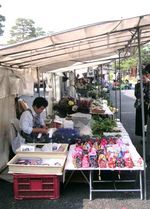 Takayama Jinya morning market June2006 1